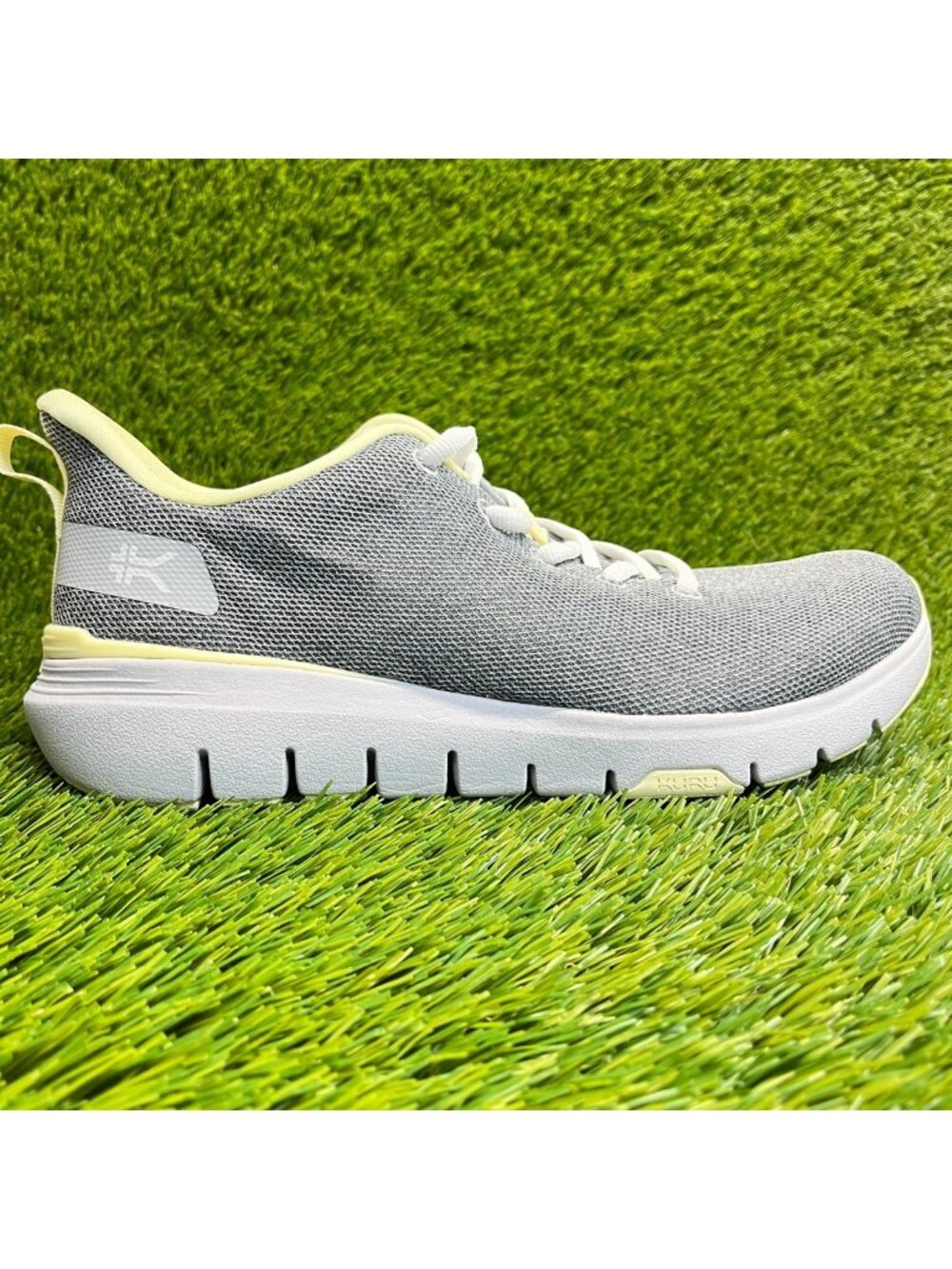 Kuru Flex Via Womens Size 9 Gray White Athletic Running Walking Shoes Sneakers